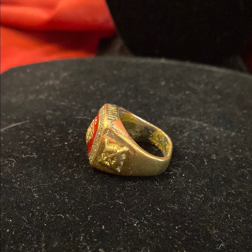 Gold and Red Marine Corps Ring Milton - Picture 2 of 16